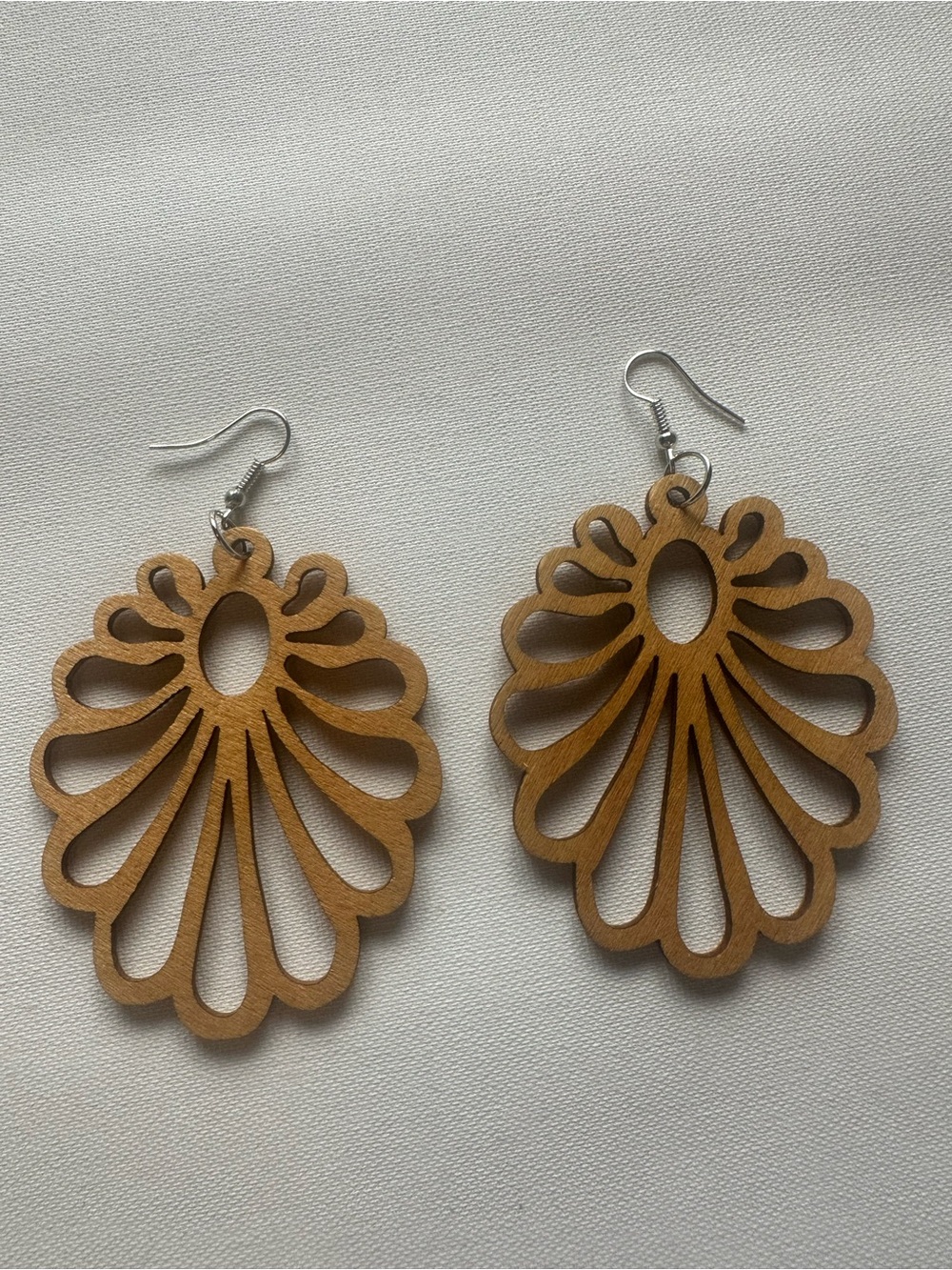 Lightweight Brown Wooden Cutout Drop Earrings - Women Jewelry